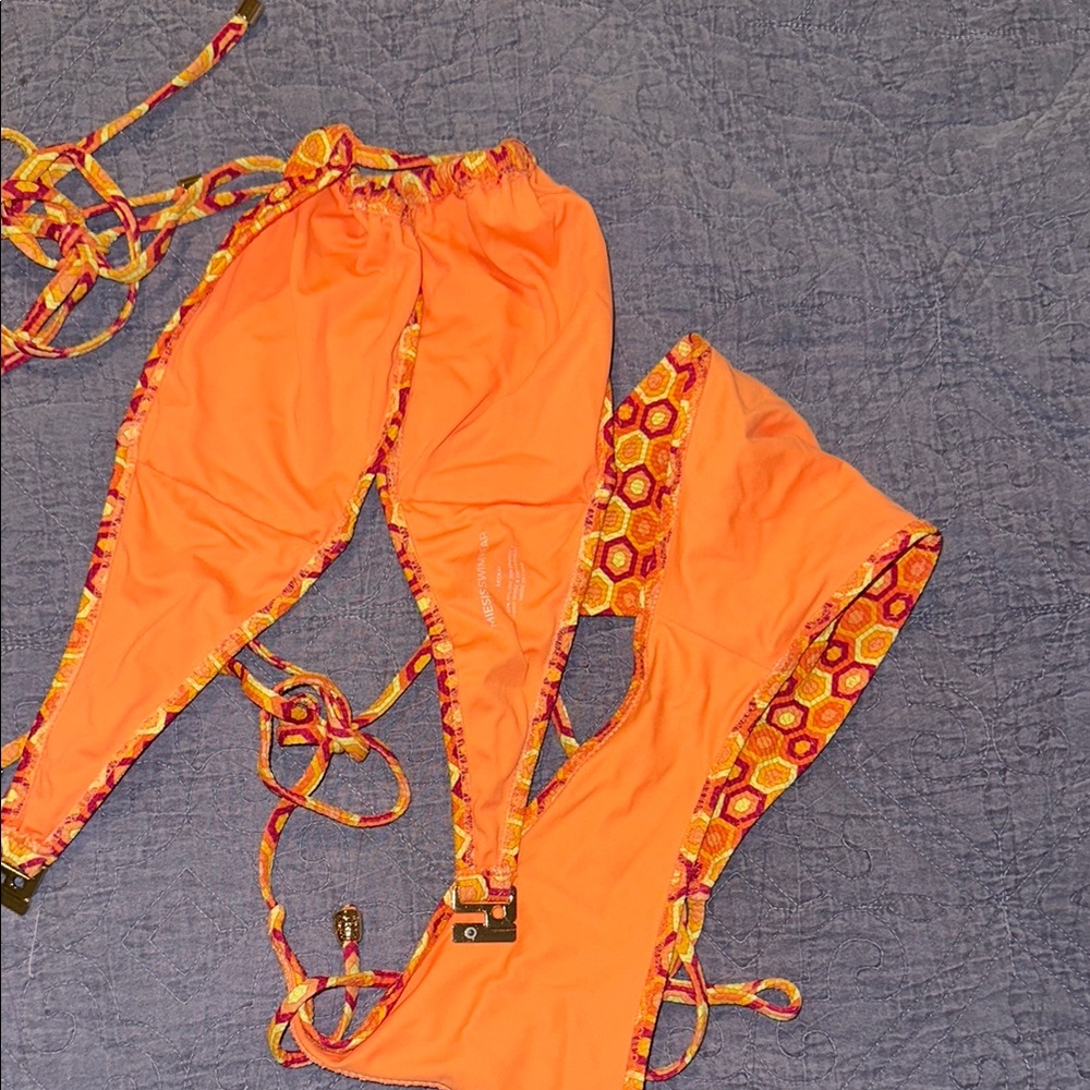 Vibrant Orange Patterned Bikini Set - image 3